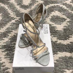 Belle badgley mischka size 9